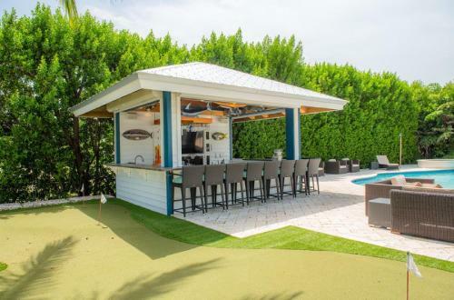 Pineapple Beach By Florida Keys Luxury Rentals