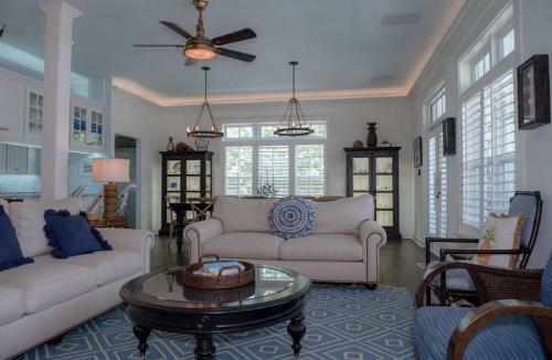 Pineapple Beach By Florida Keys Luxury Rentals