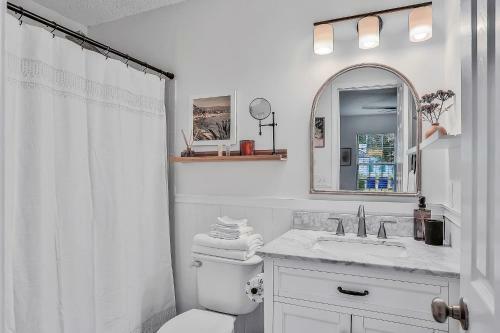 Atlantic Beach Refreshing Retreat