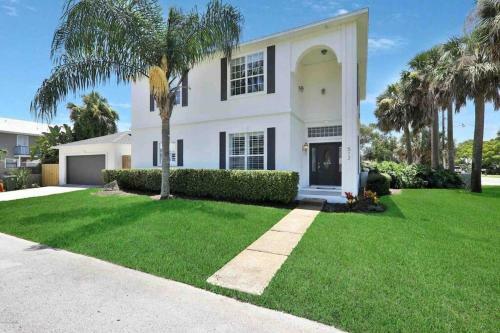 Gallery House For Art Lovers - 5 Min From Beach!