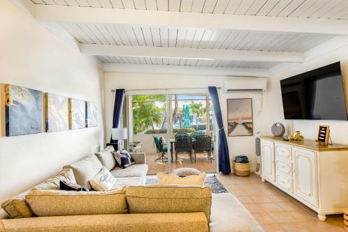 Key Colony Beach Waterfront Villa