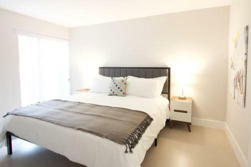 Designer River View Apartments