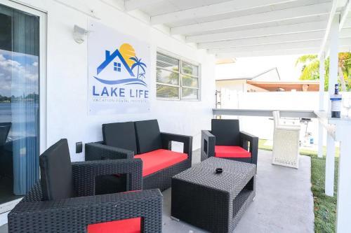 Docking Area � 3/2 Lake House - Water Activities And Docking Area
