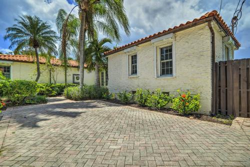 Family Home With Pool, 2 Mi To Beaches And Events