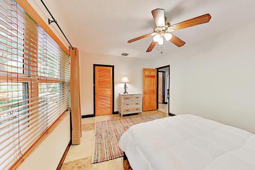 Tropical Oasis Retreat