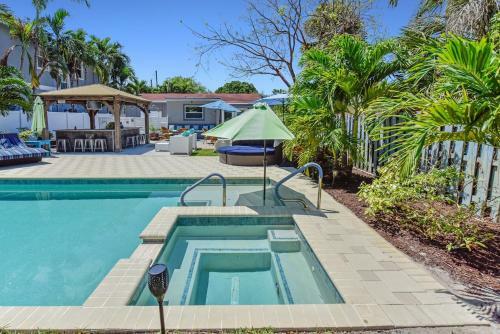 Hostal Private Beautiful Cabana Pool Home In Sfl