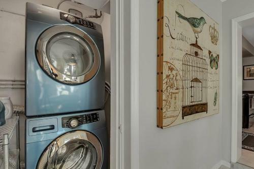 Wilton Manors Cottage 4 Bd 4 Bth W/2 Private Pools