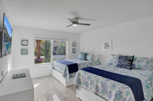 Palms By The Sea Villa