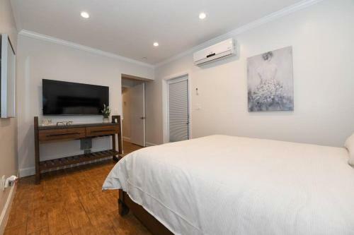 Luxurious 4-bdrm House Near Beach & Wilton Manors