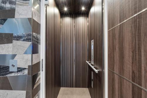 Modern Luxury Oasis 5 Bedrooms 8 Baths Walking Distance To Las Olas Beach