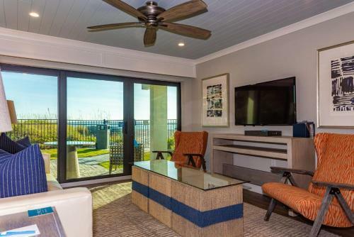 Hotel Anna Maria Beach Resort