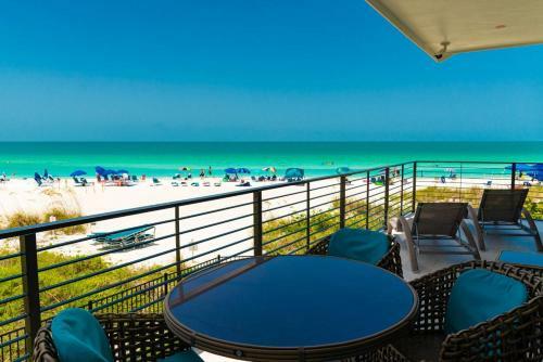 Hotel Anna Maria Beach Resort