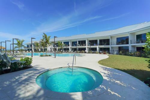 Hotel Anna Maria Beach Resort