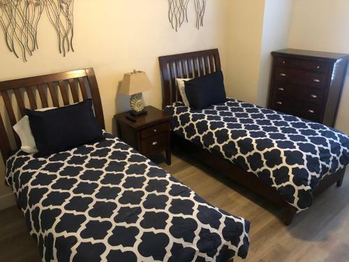 Licensed Mgr - 3/3.5 Modern Villa - Key Largo's Premier Oceanfront Resort And Marina!