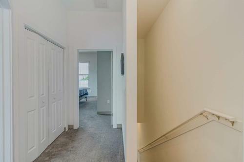 Apartamento Downtown 2 Story Loft, Sleeps 6, Pet Friendly, 10' Ceilings, 304