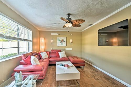 Idyllic Largo Escape With Private Pool And Lanai!
