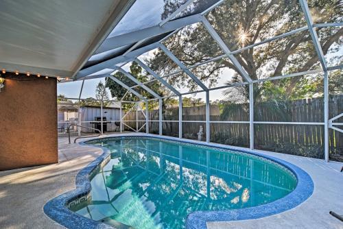 Idyllic Largo Escape With Private Pool And Lanai!
