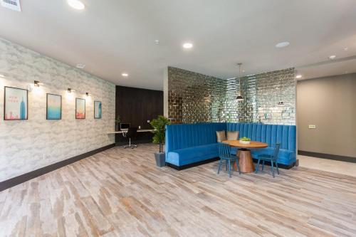Stay Gia - Modern 1 Bedroom Apartment