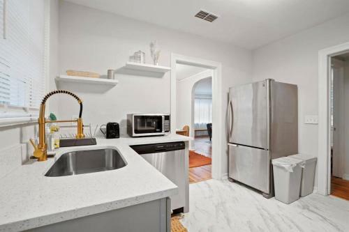 Charming San Marco Bungalow, Close To Everything