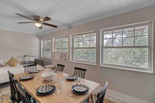 Apartamento Elegant & Spacious Home - 2 Blocks From 5 Points!