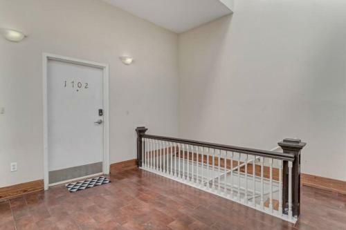 Apartamento Bright & Spacious Apt - Very Pet Friendly!