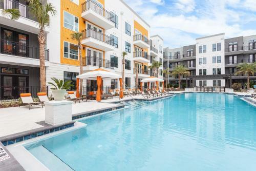 Stay Gia Modern 2 Bedroom Apartment At The Exchange