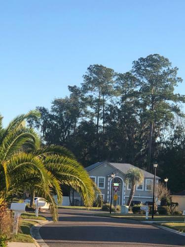 Lodge Affordable Extended Stay Book 7 Nights Minimum And Save