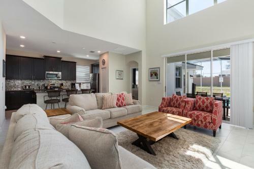 Villa 5 Bed Retreat Champions Gate 1640