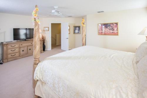 Joanne's West Haven Villa Home