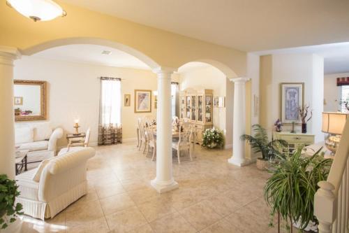 Joanne's West Haven Villa Home