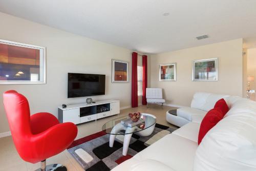 Villa 5 Bed Home At Marbella 125