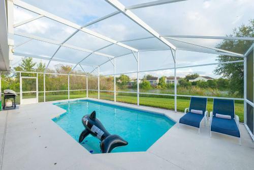 Lake View Pool Home