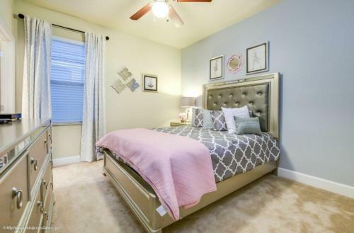 New Resort Homes Close By Accommodate 24 People
