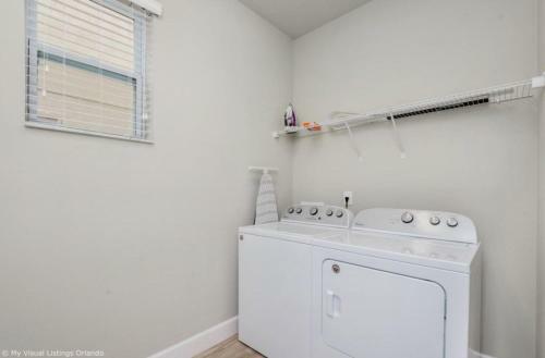 New Resort Homes Close By Accommodate 24 People