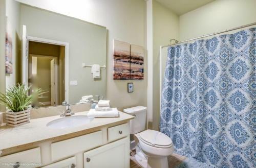 New Resort Homes Close By Accommodate 24 People