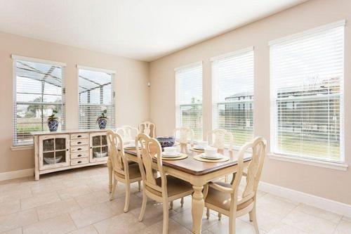 4163 Oaktree Drive Home