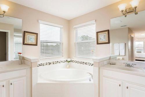 4163 Oaktree Drive Home