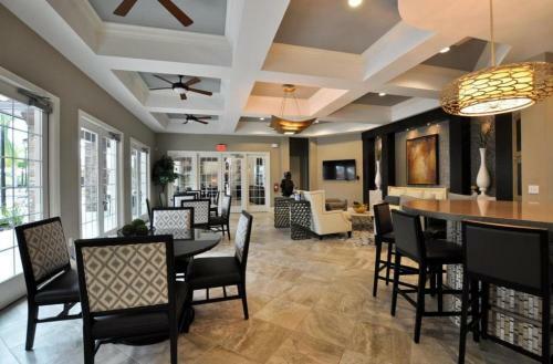 Terrace Ridge Offer Free Pool Cabanas