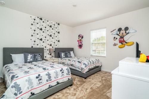 6121 11 Bedroom Luxury Villa Close To Disney