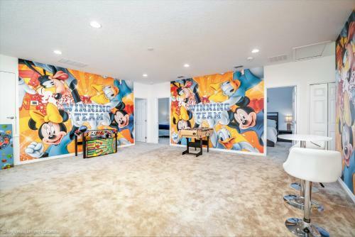 6121 11 Bedroom Luxury Villa Close To Disney
