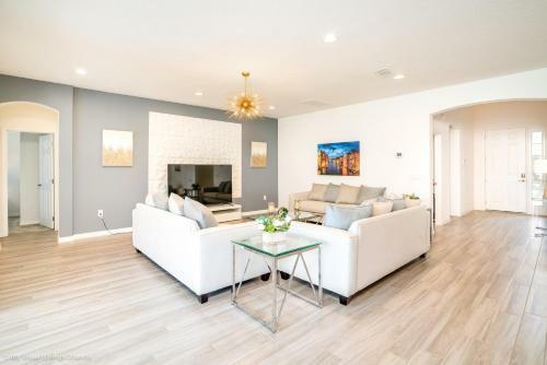 6121 11 Bedroom Luxury Villa Close To Disney