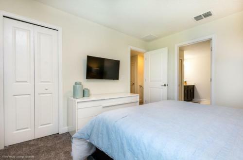 Champion Gates 8bed Cinema Room