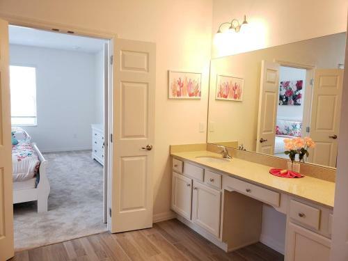 G7017-new Disney Vacation House