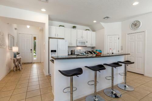 Villa 324 Watersong - 4 Bed Pool Home