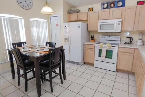 Villa 333 Gleneagles Drive