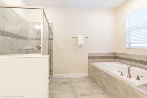 Multiple Rooms With Free Access To Water Park Resort