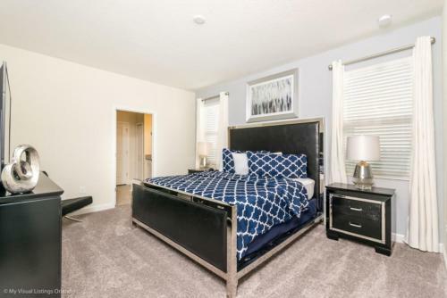 Multiple Rooms With Free Access To Water Park Resort