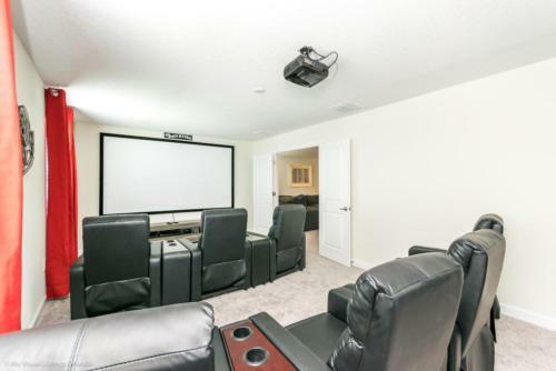 Multiple Rooms With Free Access To Water Park Resort