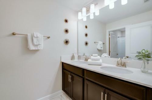 Penthouse Retreat At Champion Gates