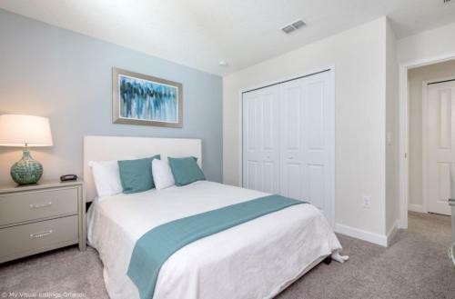 Extravaganza Elegant 8 Bed In Champion Gate